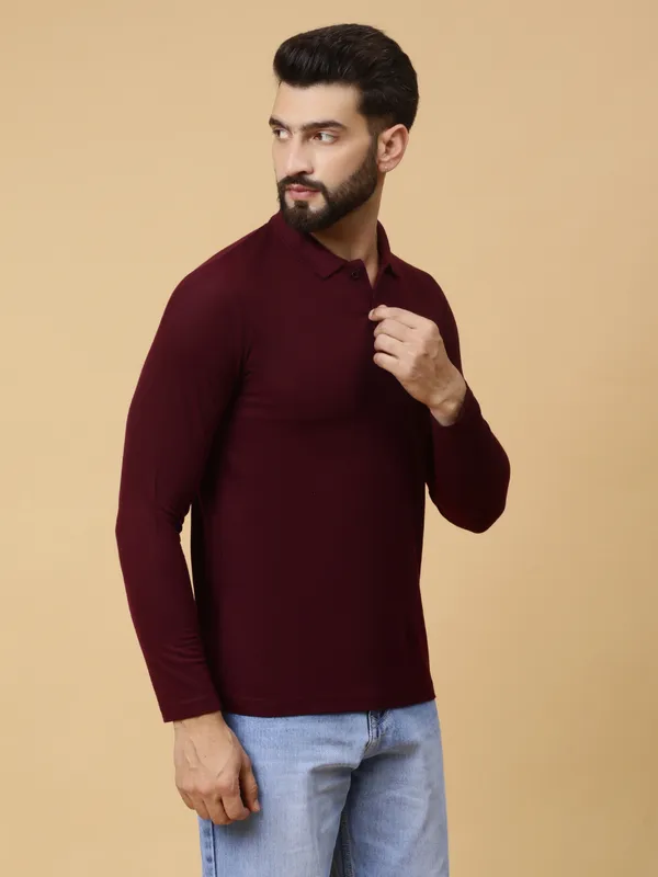 We_Perfect_Solid_Men_Polo_Neck_Maroon_T-Shirt