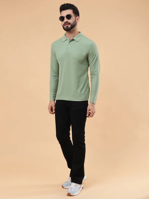 We_Perfect_Solid_Men_Polo_Neck_Green_T-Shirt