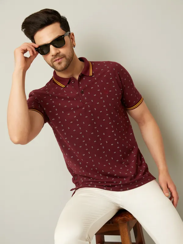 We_Perfect_Printed_Men_Polo_Neck_Maroon_T-Shirt
