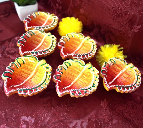 Pack_Of_12_Yellow_Terracotta_Diya_Set