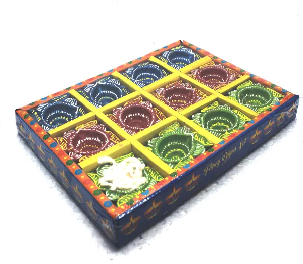 Pack_Of_12_Multicolor_Earthenware_&_Terracotta_Diya_Set