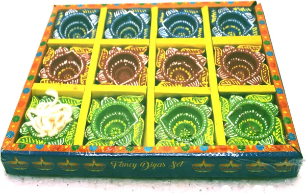 Pack_Of_12_Multicolor_Earthenware_&_Terracotta_Diya_Set