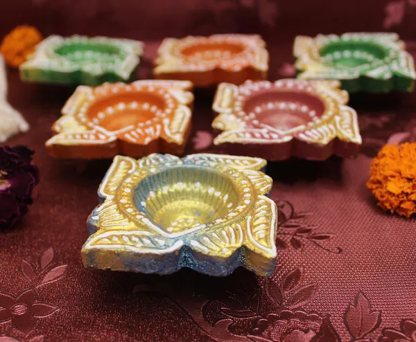 Pack_Of_12_Multicolor_Earthenware_Diya_Set