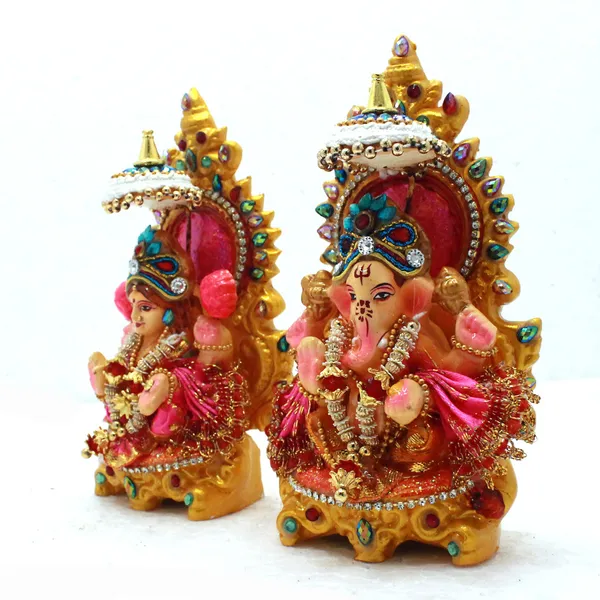Multicolor_Glossy_Finish_Clay_Religious_Idol_&_Figurine_Showpiece