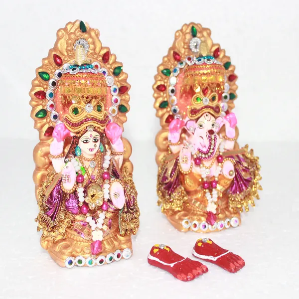 Multicolor_Clay_&_Terracotta_Religious_Idol_&_Figurine_Showpiece_13cm