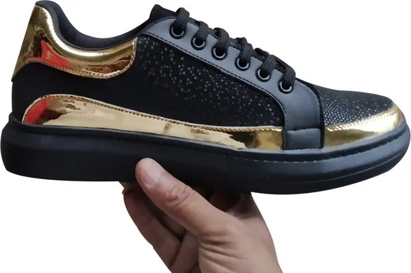 Men_Black_&_Gold_Premium_Sneakers_|_Soft_Sole_For_Strong_Feet_Support_|_Internal_Cushioning_for_Better_Breathability