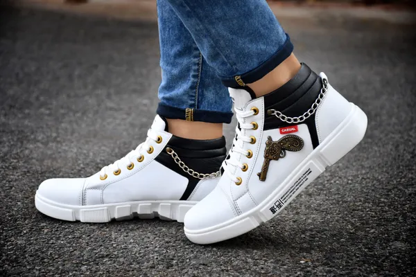 Men_White_Premium_Sneakers_|_Soft_Sole_For_Strong_Feet_Support_|_Internal_Cushioning_for_Better_Breathability
