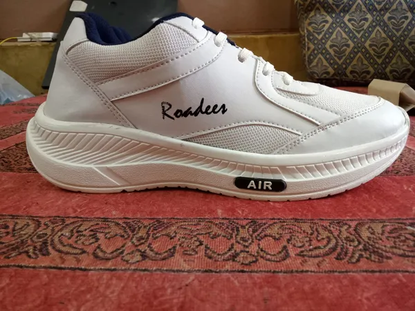 Men_White_Sporty_Sneakers_|_Soft_Sole_For_Strong_Feet_Support_|_Internal_Cushioning_for_Better_Breathability