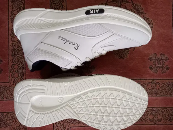 Men_White_Sporty_Sneakers_|_Soft_Sole_For_Strong_Feet_Support_|_Internal_Cushioning_for_Better_Breathability