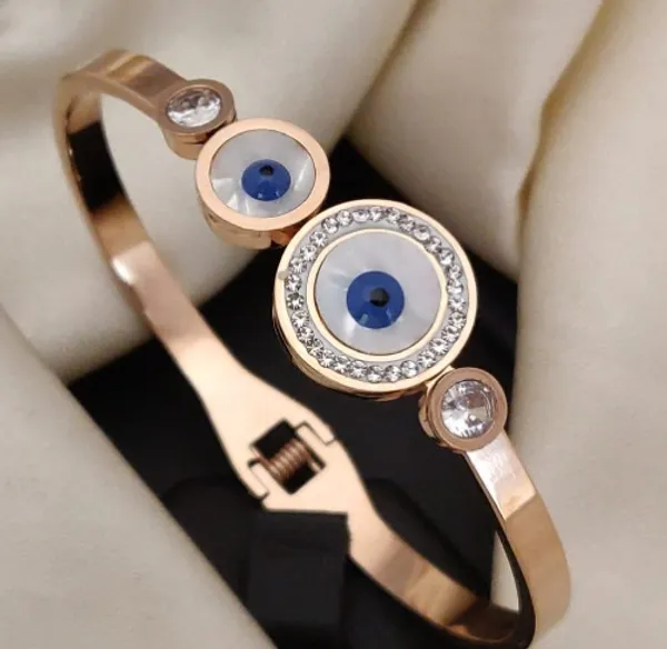 Rose_Gold_Attractive__Bracelet_Kada_For_Women