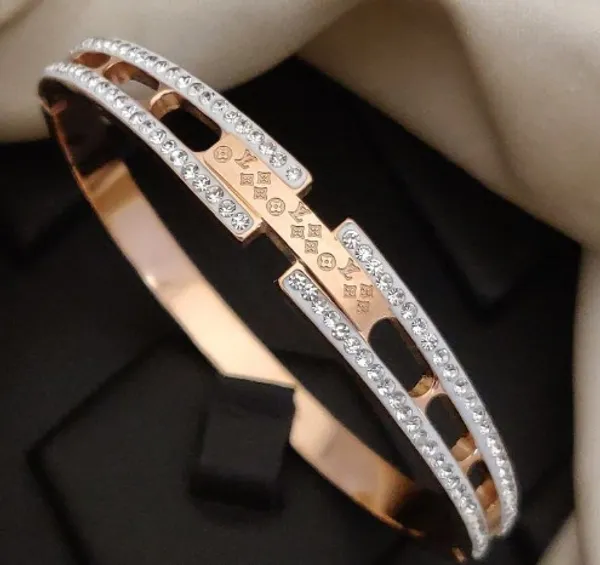 Rose_Gold_Stylish__Bracelet_Kada_For_Women