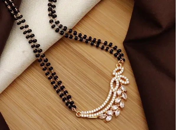 Golden_Brass_Mangalsutra_For_Women