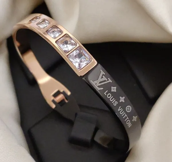 Rose_Gold_Attractive__Bracelet_Kada_For_Women