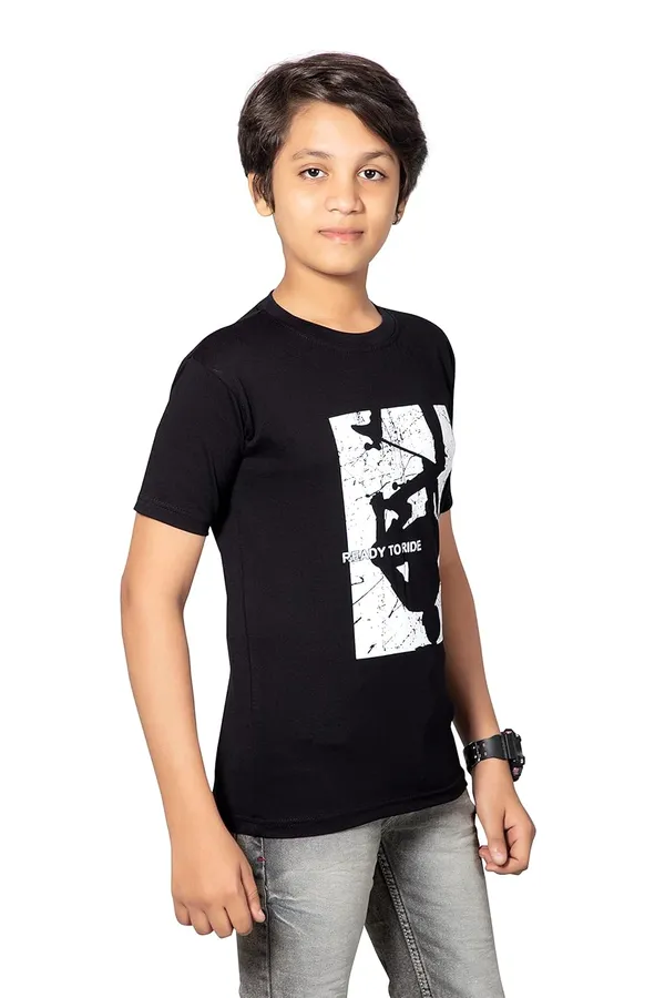 Black_Half_Sleeves_Round_Neck_Cotton_Printed_T-Shirt_For_Boys