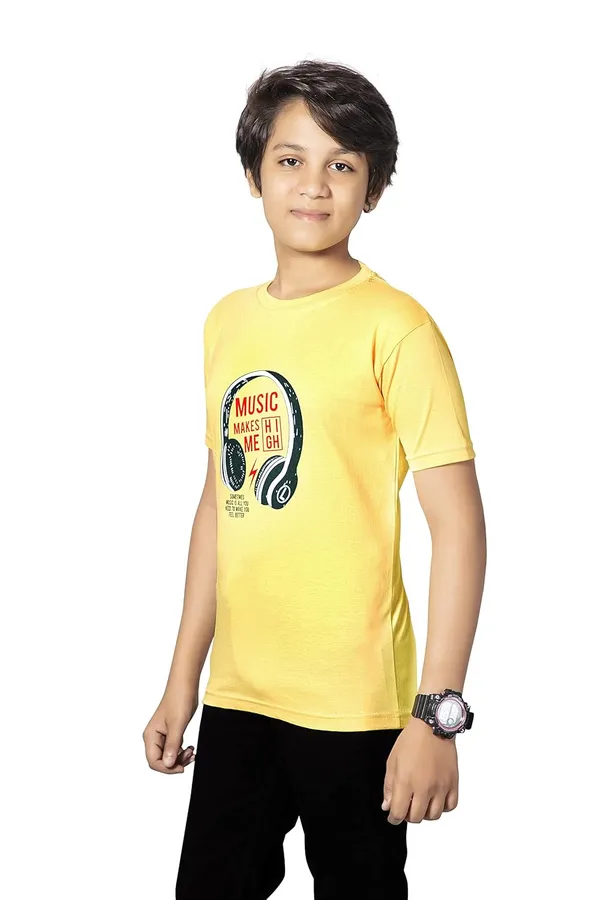 Yellow_Half_Sleeves_Round_Neck_Cotton_Printed_T-Shirt_For_Boys