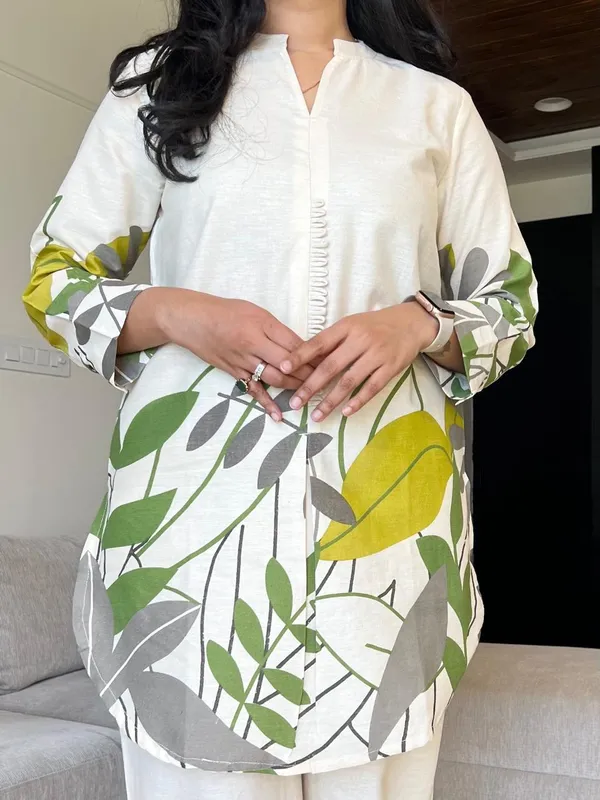 Off_White_Base_Beautiful_Cotton_Flex_Co-ord_Set_For_Women