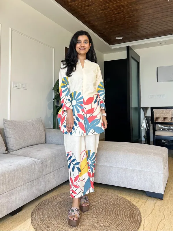 Off-White_Base_Beautiful_Cotton_Flex_Co-ord_Set_For_Women