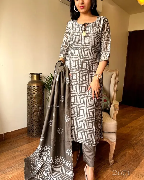 Brown_Beautiful_Cotton_Kurti_&_Pant_With_Dupatta_For_Women