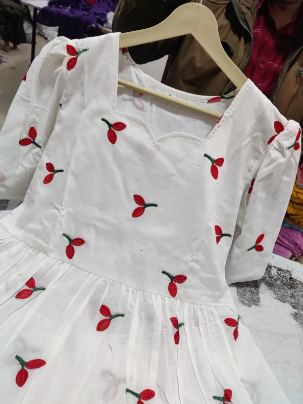Beautiful_Cotton_Middi/_Dress_with_Embroidery