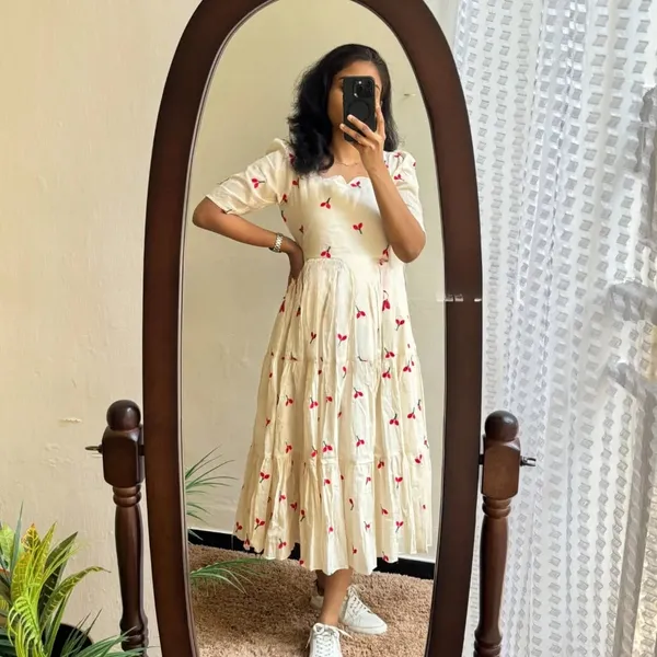 Beautiful_Cotton_Middi/_Dress_with_Embroidery