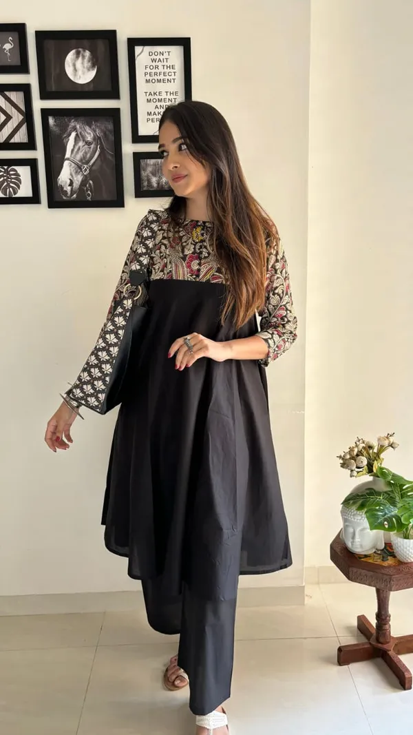 Black_Beautiful_Empire_Waistline_Kurti_With_Palazzo_For_Women