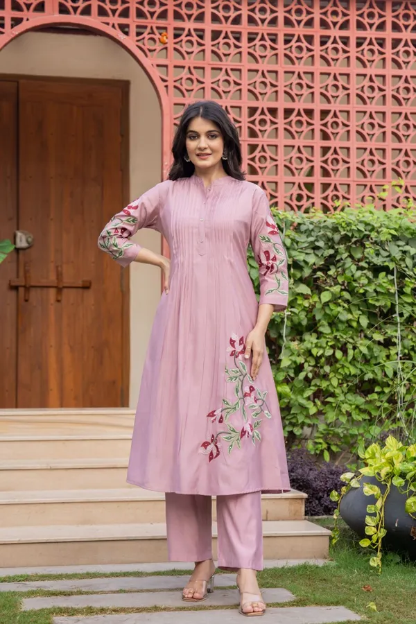 Pink_Cotton_Embroidered_Kurti_and_Pant_Set_For_Women