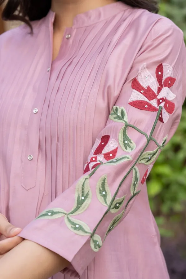 Pink_Cotton_Embroidered_Kurti_and_Pant_Set_For_Women