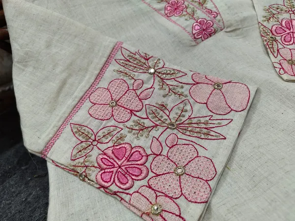 Cotton_Flex_Kurti_and_Pant_Paired_with_Kota_Dupatta