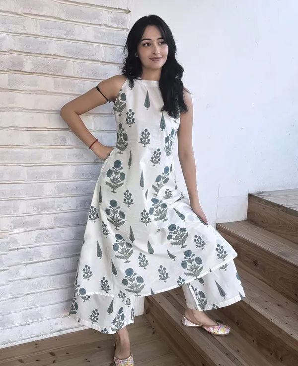 Cotton_Flex_Printed_Kurti_and_Palazzo_Set