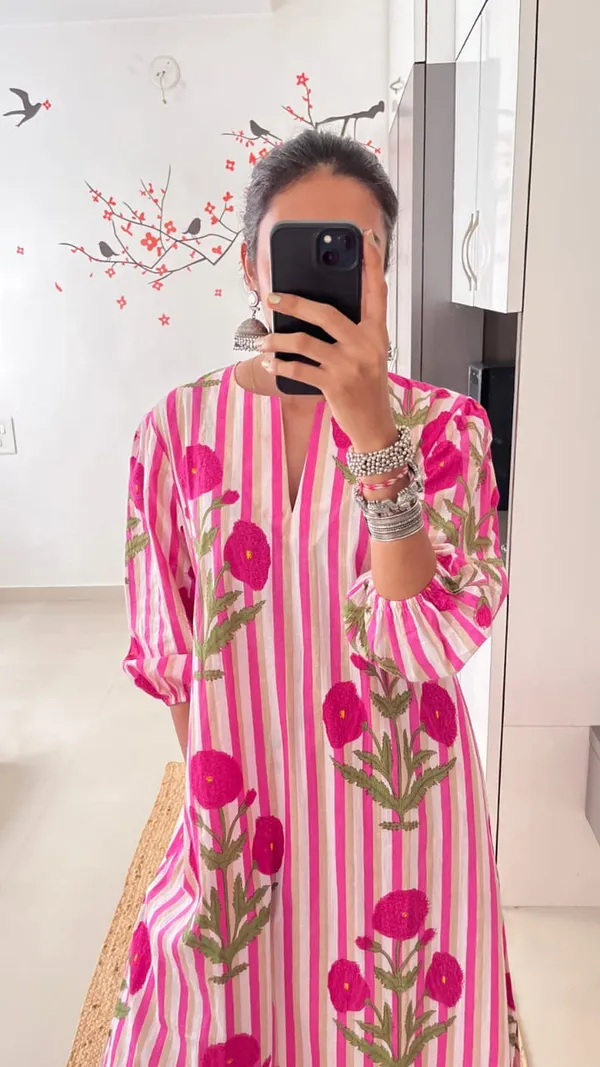 Rani_&_White_Cotton_Floral_Print_Kurti_and_Pant_Co-ord_Set_For_Women