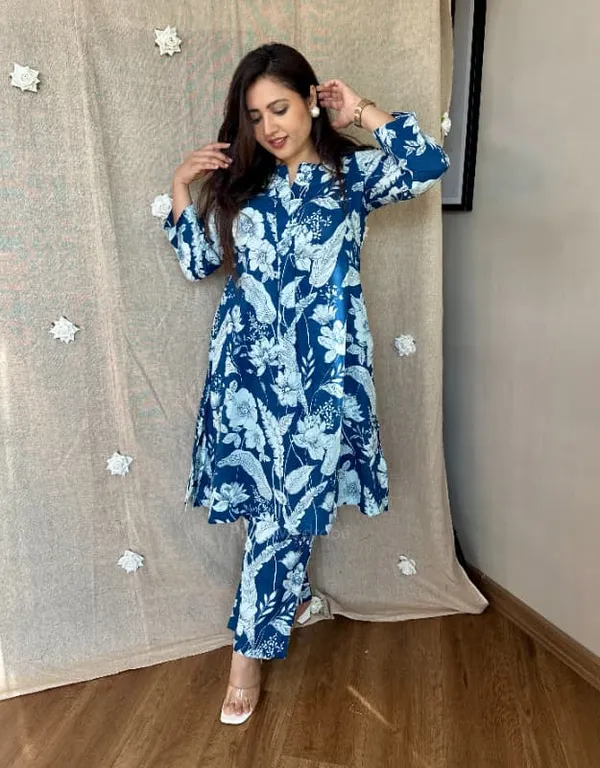 Blue_Cotton_Floral_Print_Kurti_and_Pant_Co-ord_Set_For_Women