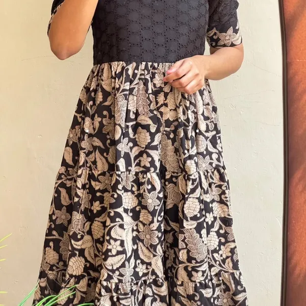 Black_&_White_Cotton_Hakoba_Midi/_Dress_For_Women