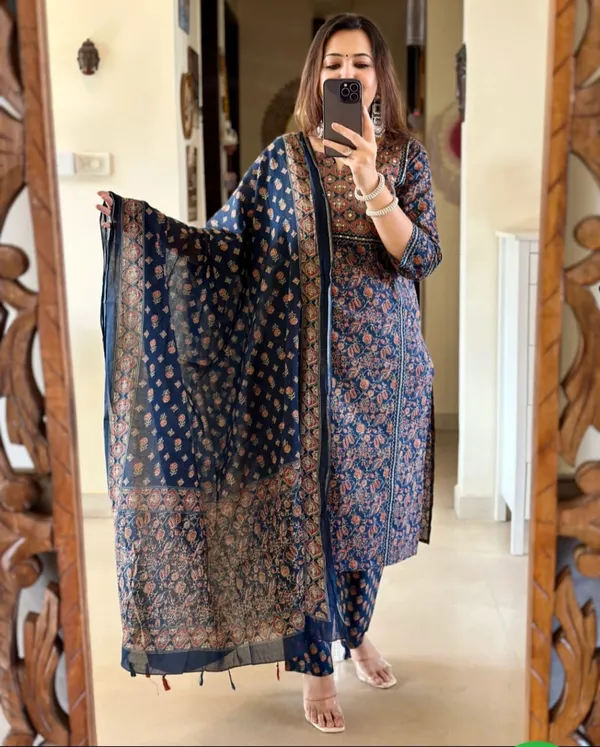 Cotton_Jaipuri_Print_Kurti_and_Pant_with_Dupatta