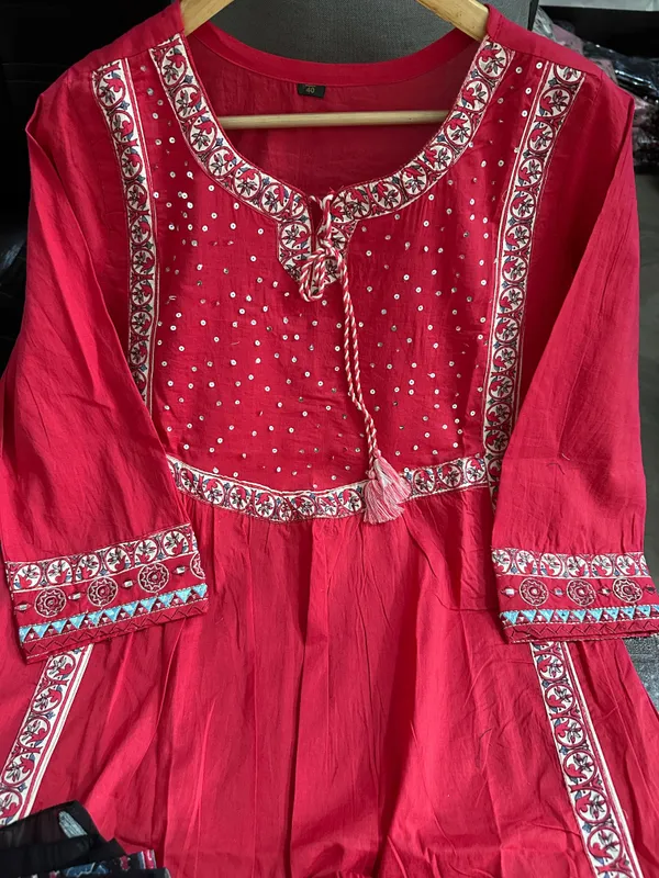 Maroonish_Red_Cotton_Kurti_and_Pant_Pair_With_Cotton_Dupatta_For_Women