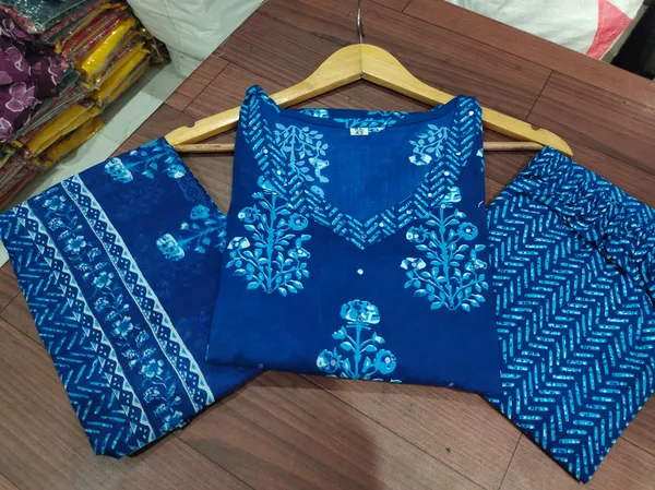Blue_Cotton_Kurti_and_Pant_With_Dupatta_For_Women