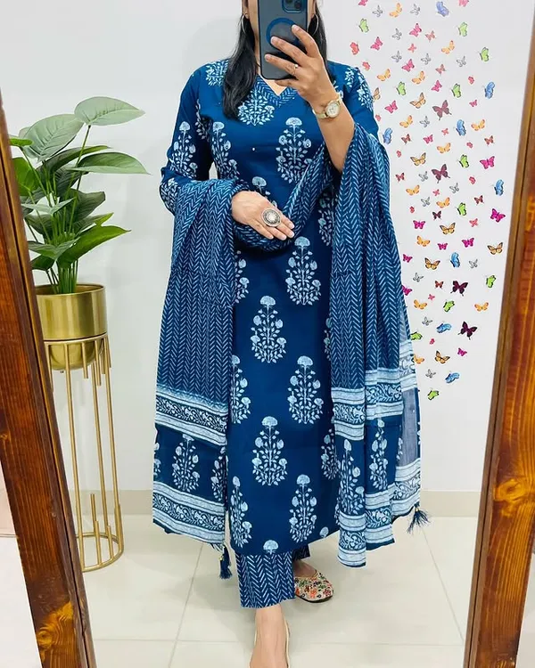 Blue_Cotton_Kurti_and_Pant_With_Dupatta_For_Women