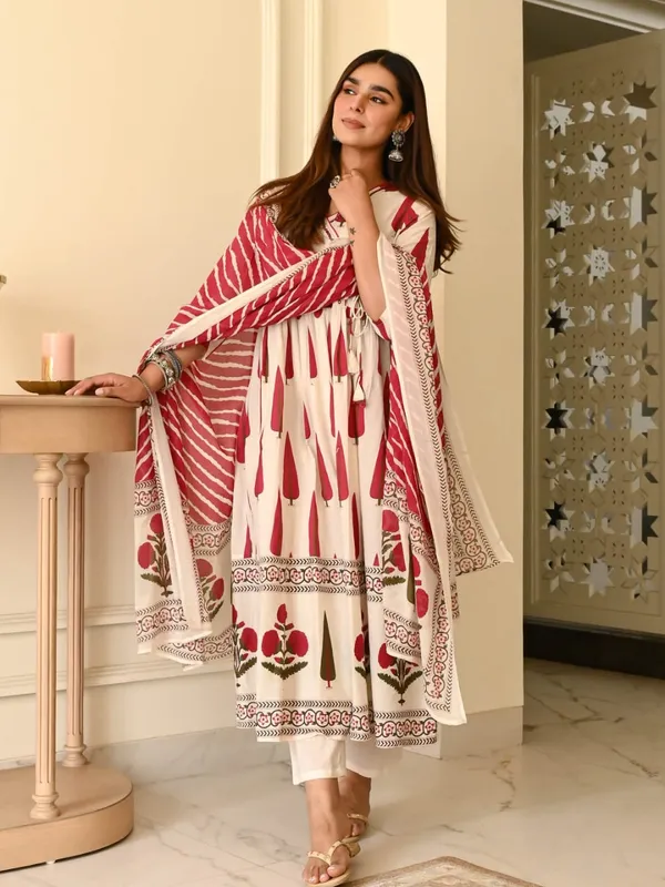 White_base_with_Red_Print_Cotton_Kurti_and_Pant_Pair_With_Mulmul_Dupatta_For_Women
