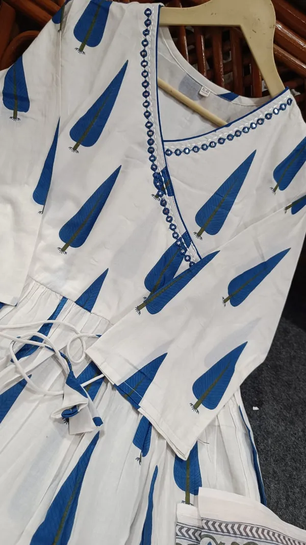 White_base_with_Blue_Print_Cotton_Kurti_and_Pant_Pair_With_Mulmul_Dupatta_For_Women