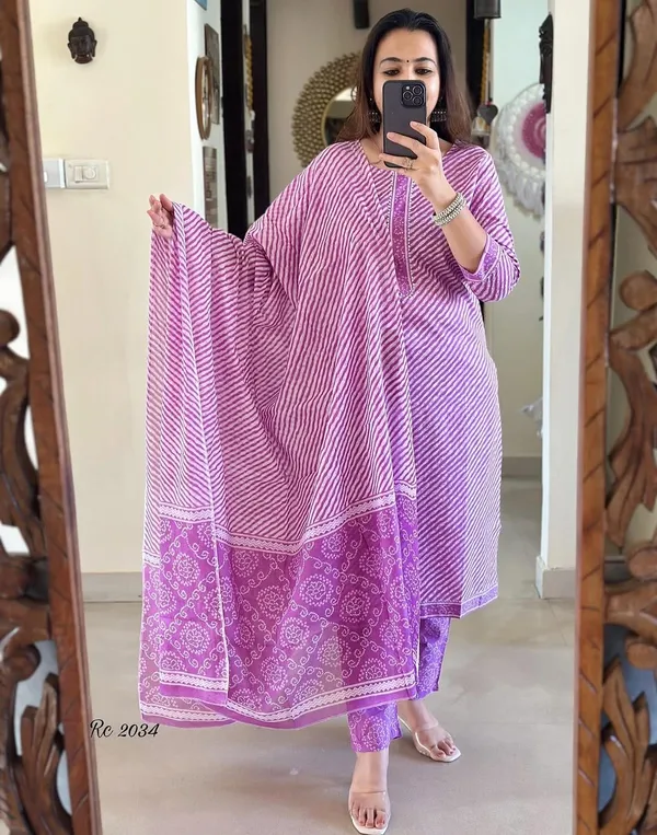 Purple_Cotton_Leheriya_Kurti_and_Pant_Pair_With_Mulmul_Dupatta_For_Women