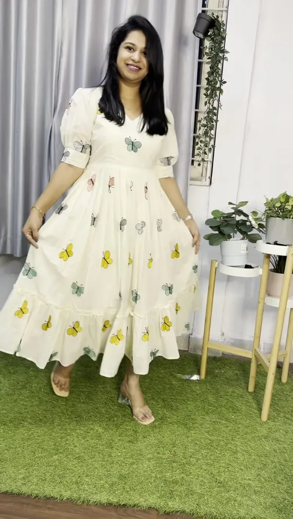 Cotton_Middie_Dress_with_Puff_Sleeves