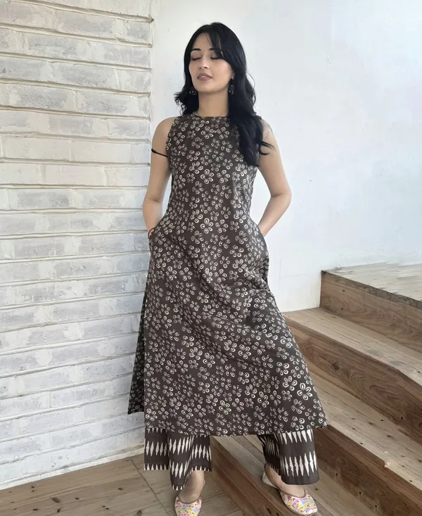 Cotton_Printed_Kurti_and_Palazzo_Set