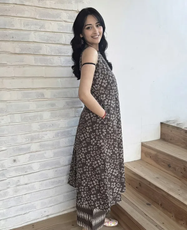 Cotton_Printed_Kurti_and_Palazzo_Set