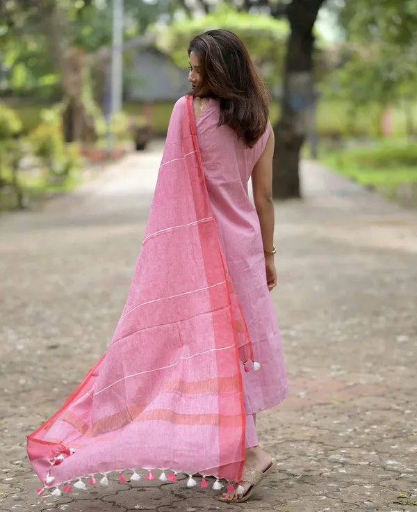 Handloom_Cotton_A-Line_Kurti_and_Palazzo_Paired_with_Pure_Linen_Dupatta