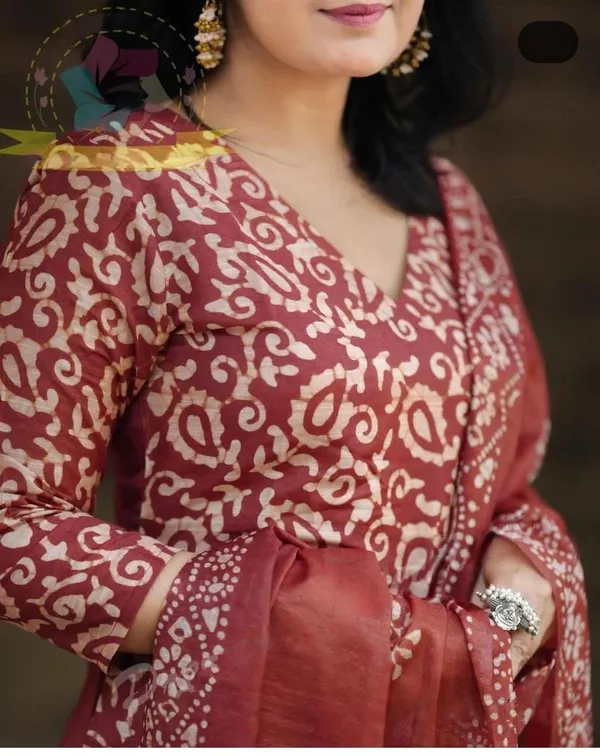 Maroon_Beautiful_Printed_Cotton_Kurti_and_Pant_Pair_With_Mulmul_Dupatta_For_Women