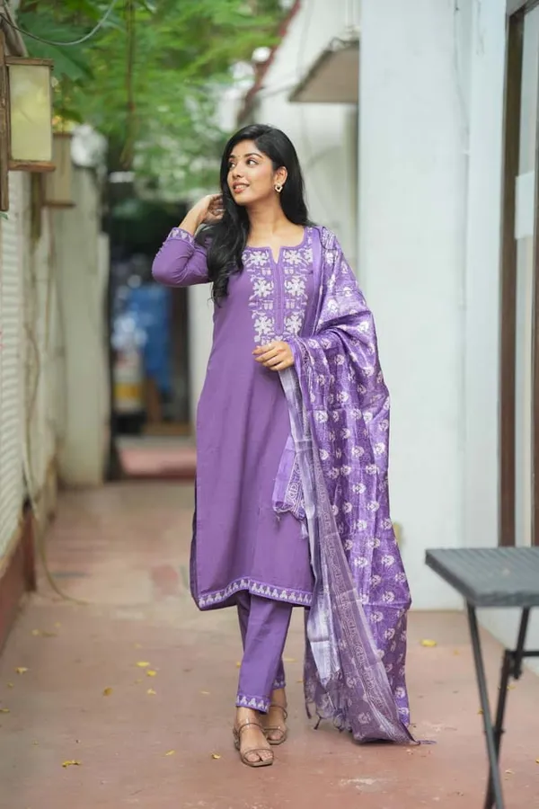 Purple_Khadi_Cotton_Embroidered_Kurti_and_Pant_With_Dupatta_For_Women