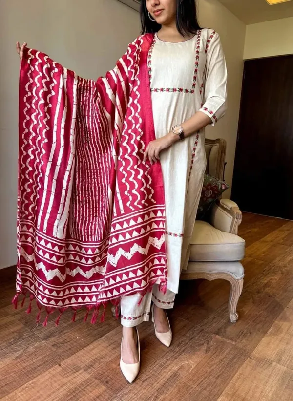 Off-White_with_Red_Dupatta_Handloom_Khadi_Cotton_Embroidered_Kurti_and_Pant_Pair_With_Khadi_Silk_Dupatta_For_Women