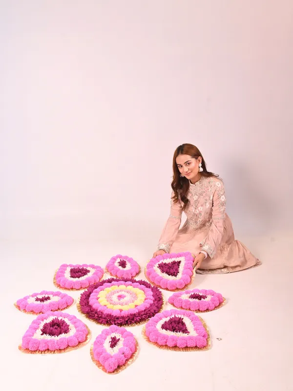 Combo_of_4_Multicolor_Gauri_Leaf_Shaped_Artificial_Rangoli_|16_x_13_inch|_Festive_Decor