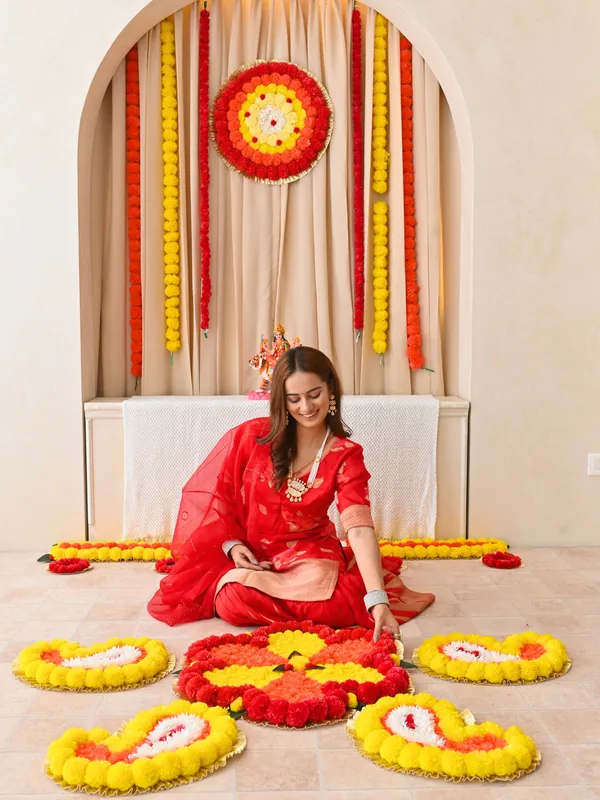 Multicolor_Kaveri_Circle_Shaped_Artificial_Rangoli_|20_x_20_inch|_Festive_Decor