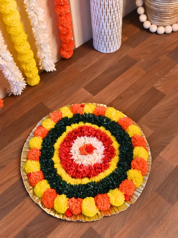 Multicolor_Ojasvini_Circle_Shaped_Artificial_Rangoli_|18_x_18_inch|_Festive_Decor