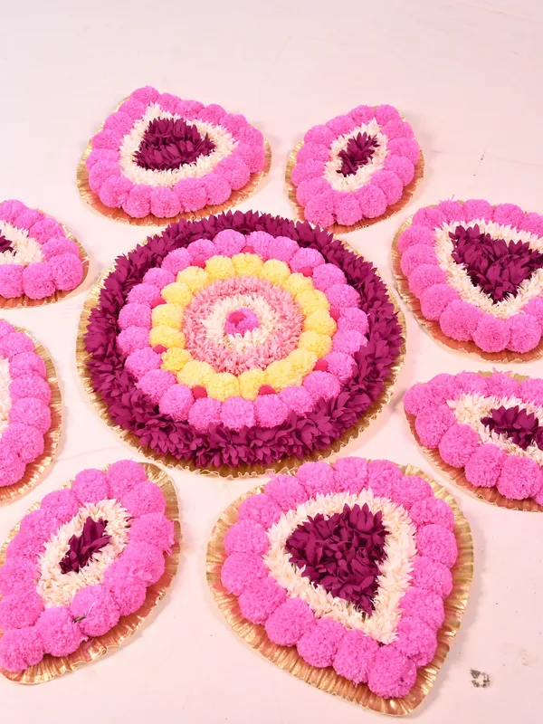 Multicolor_Pranjal_Circle_Shaped_Artificial_Rangoli_|20_x_20_inch|_Festive_Decor